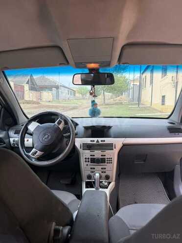 Opel Astra 2008, 170,000 km - 1.7 л - Göygöl