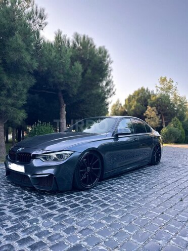 BMW 330 2016, 195,000 km - 2.0 л - Bakı