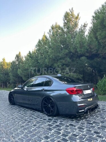 BMW 330 2016, 195,000 km - 2.0 л - Bakı