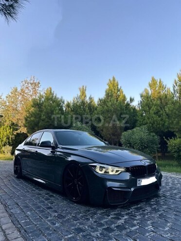 BMW 330 2016, 195,000 km - 2.0 л - Bakı