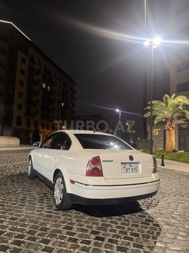 Volkswagen Passat 2004, 240,000 km - 1.8 л - Bakı