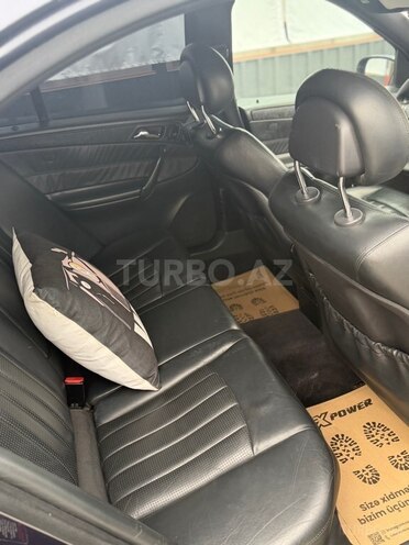 Mercedes C 320 2002, 345,000 km - 3.2 l - Xaçmaz