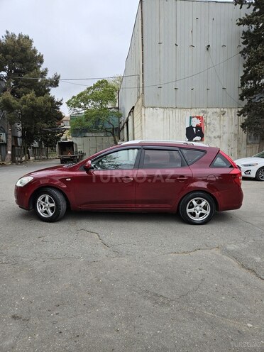 Kia  2008, 340,000 km - 1.6 l - Bakı