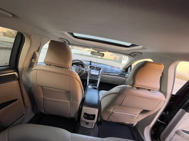 Ford Fusion (North America) 2017, 138,000 km - 1.5 л - Salyan