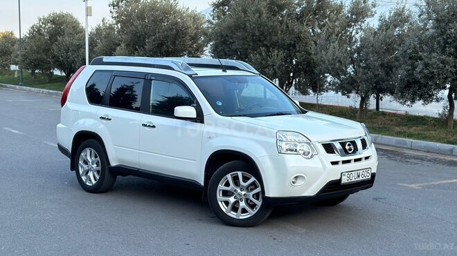 Nissan X-Trail 2013, 198,400 km - 2.5 л - Sumqayıt