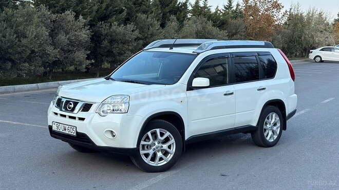 Nissan X-Trail 2013, 198,400 km - 2.5 л - Sumqayıt
