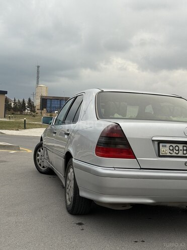Mercedes C 200 2000, 250,000 km - 2.0 l - Bakı