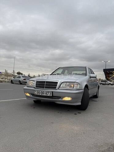 Mercedes C 200 2000, 250,000 km - 2.0 l - Bakı
