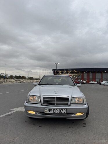 Mercedes C 200 2000, 250,000 km - 2.0 l - Bakı
