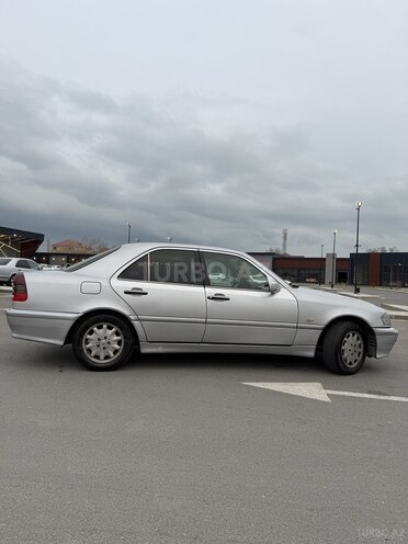 Mercedes C 200 2000, 250,000 km - 2.0 l - Bakı