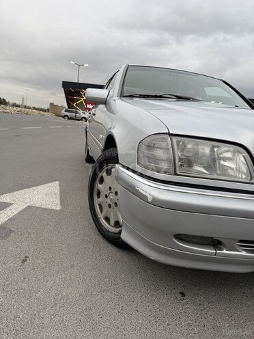 Mercedes C 200 2000, 250,000 km - 2.0 l - Bakı