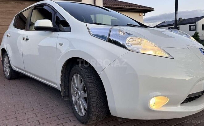 Nissan Leaf 2013, 154,497 km - 0.0 л - Gəncə