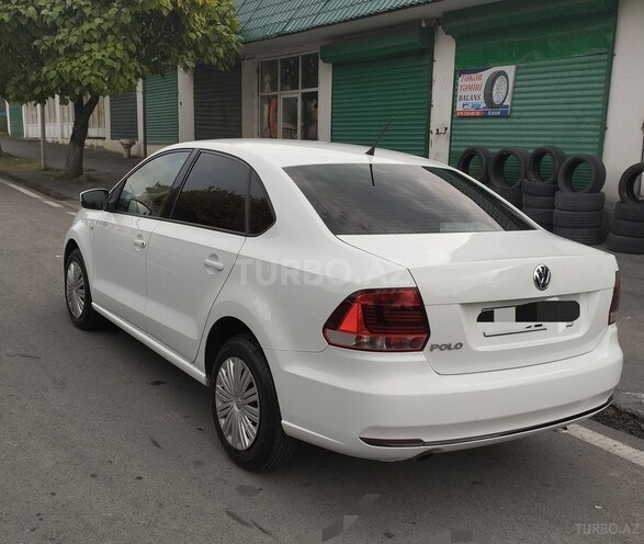 Volkswagen Polo 2018, 120,000 km - 1.6 л - Bakı
