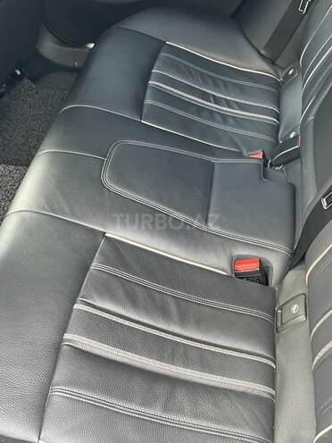 BMW 520 2018, 140,000 km - 2.0 л - Gəncə