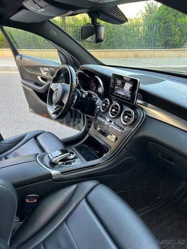 Mercedes GLC 250 4MATIC Coupe 2017, 122,000 km - 2.0 l - Bakı