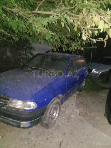 Opel Astra 1993, 301,000 km - 1.7 l - Bakı