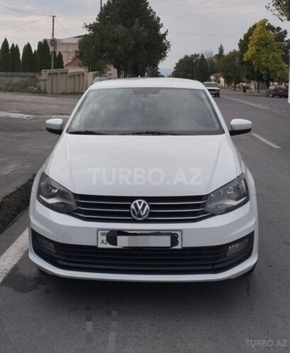 Volkswagen Polo 2018, 120,000 km - 1.6 л - Bakı