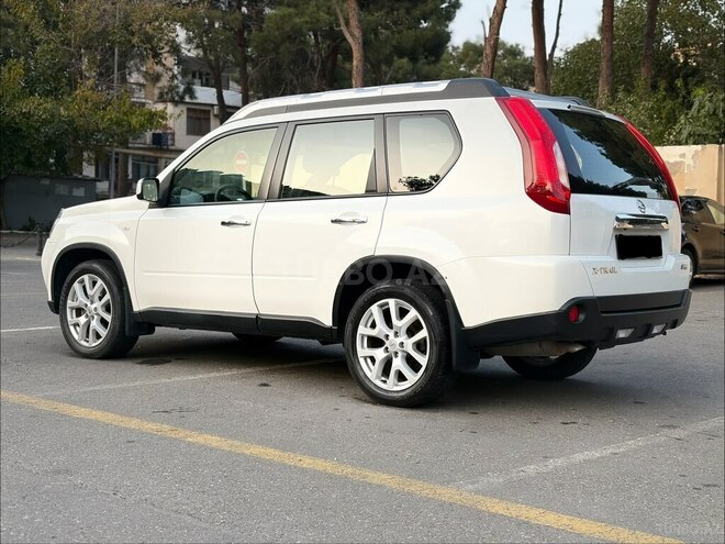 Nissan X-Trail 2013, 160,200 km - 2.5 л - Bakı