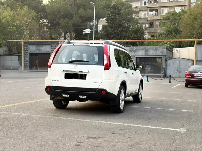 Nissan X-Trail 2013, 160,200 km - 2.5 л - Bakı