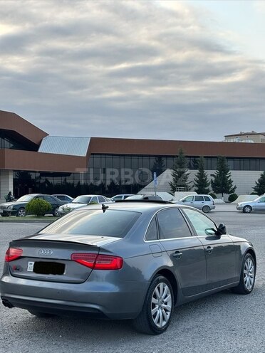 Audi A4 2014, 175,000 km - 1.8 l - Xaçmaz