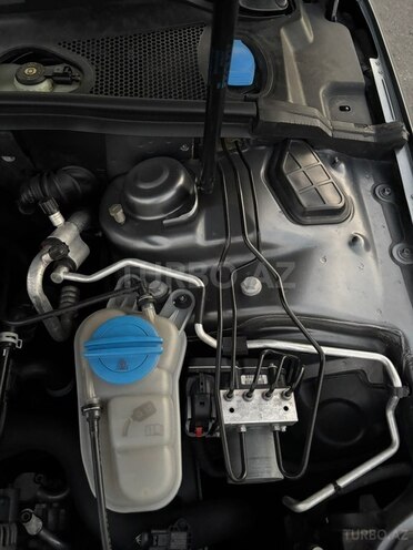 Audi A4 2014, 175,000 km - 1.8 l - Xaçmaz