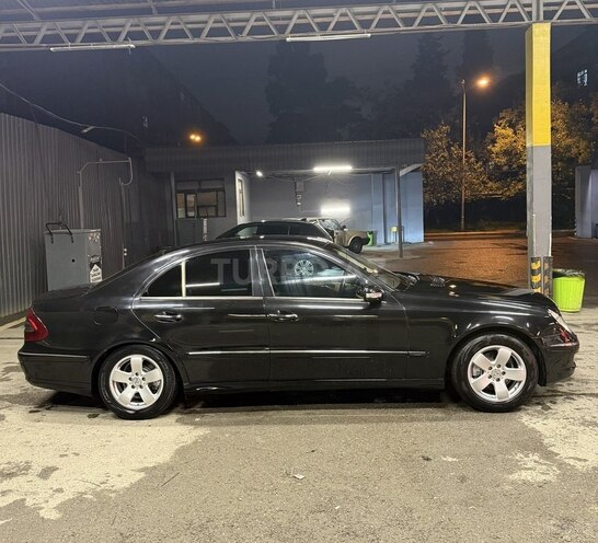 Mercedes E 220 2002, 481,000 km - 2.2 l - Bakı