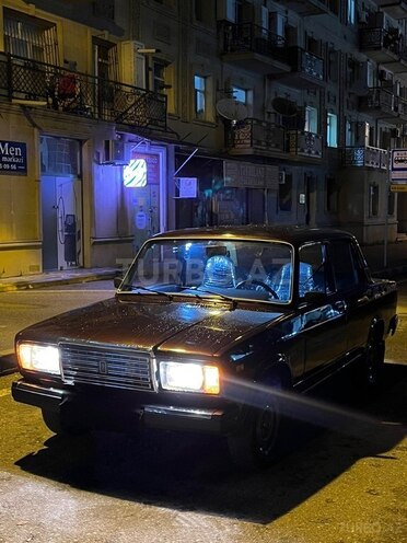 LADA (VAZ) 2107 2006, 75,000 km - 1.6 л - Bakı