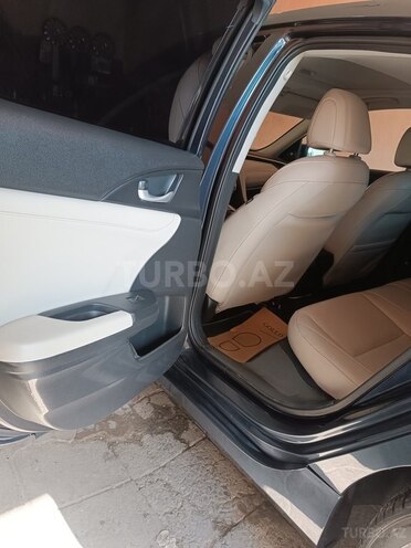 Honda Insight 2021, 95,000 km - 1.5 л - Bakı