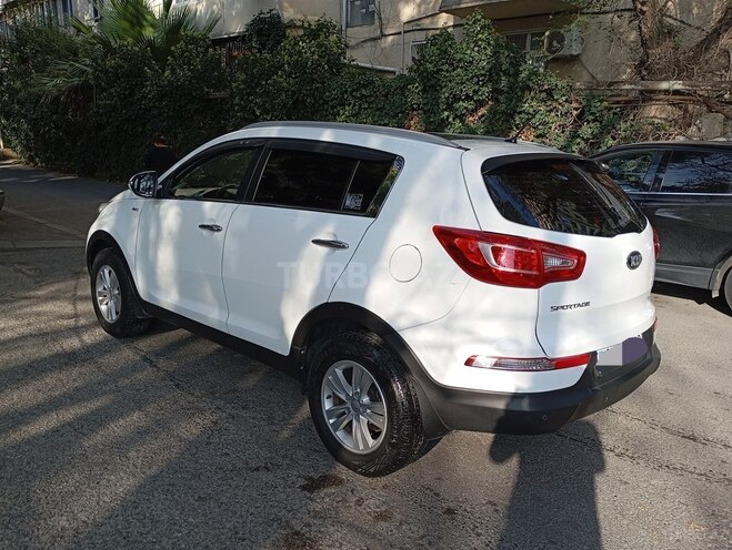 Kia Sportage 2013, 134,000 km - 2.0 l - Bakı
