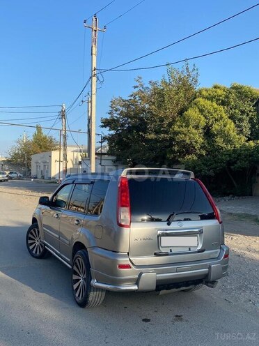 Nissan X-Trail 2001, 260,445 km - 2.0 л - Yevlax