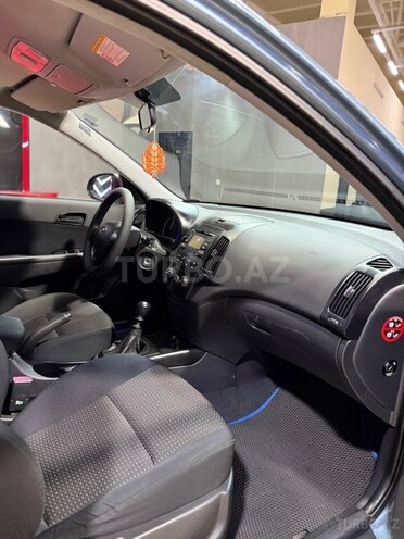 Hyundai i30 2007, 291,000 km - 1.4 л - Sumqayıt