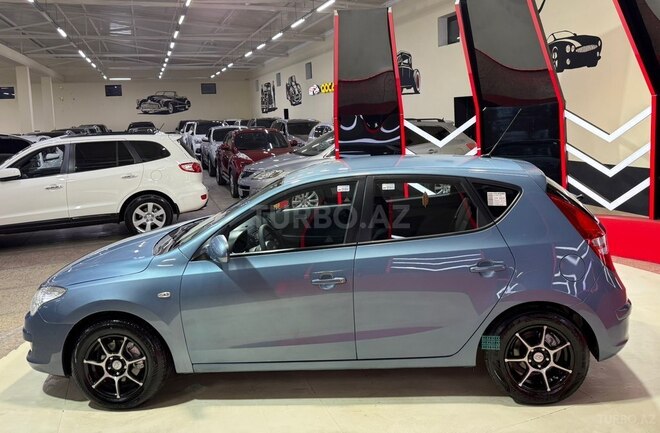 Hyundai i30 2007, 291,000 km - 1.4 л - Sumqayıt
