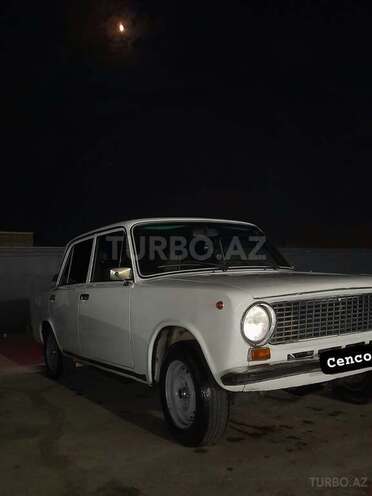 LADA (VAZ) 21011 1981, 111,000 km - 1.3 л - Bakı