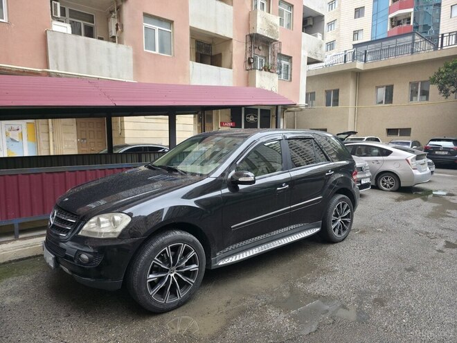 Mercedes ML 350 4MATIC 2005, 233,550 km - 3.5 l - Bakı
