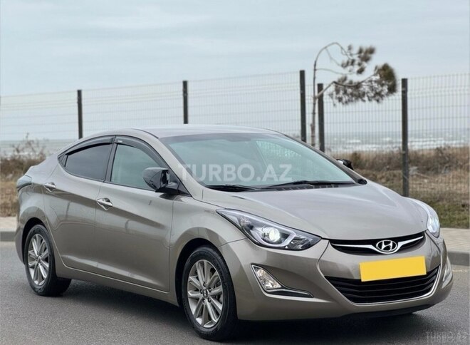 Hyundai Elantra 2015, 117,482 km - 1.8 л - Bakı