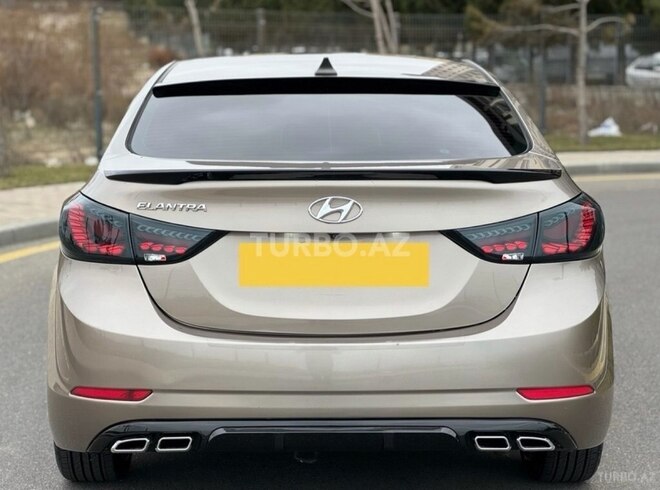 Hyundai Elantra 2015, 117,482 km - 1.8 л - Bakı