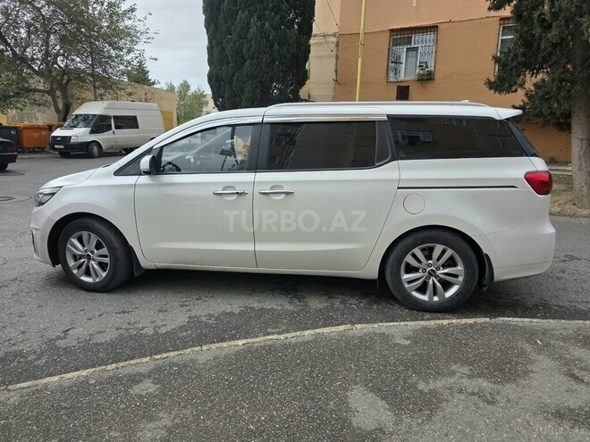 Kia Carnival 2015, 183,000 km - 2.2 л - Bakı