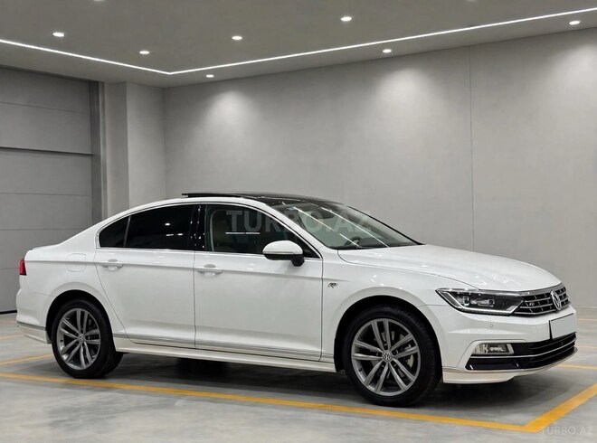 Volkswagen Passat 2018, 132,000 km - 1.8 л - Bakı