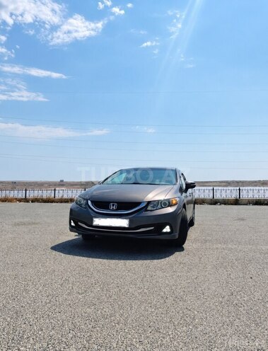 Honda Civic 2013, 398,000 km - 1.5 l - Qax