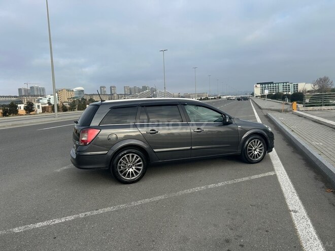 Opel Astra 2009, 455,000 km - 1.9 л - Bakı