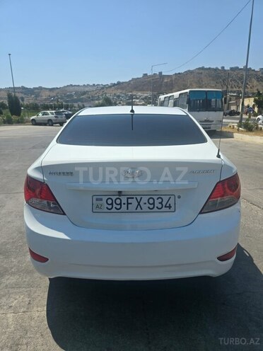 Hyundai Accent 2013, 282,000 km - 1.4 l - Bakı