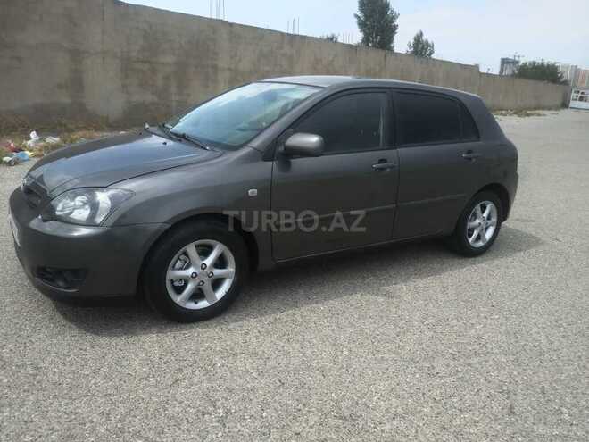 Toyota Corolla 2005, 300,000 km - 1.4 l - Bakı