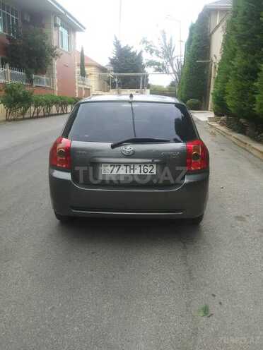 Toyota Corolla 2005, 300,000 km - 1.4 l - Bakı