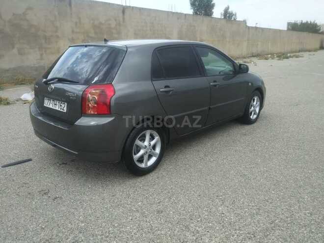 Toyota Corolla 2005, 300,000 km - 1.4 l - Bakı