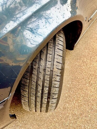 Mercedes E 270 2002, 480,000 km - 2.7 l - Bakı