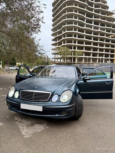 Mercedes E 270 2002, 480,000 km - 2.7 l - Bakı