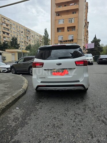 Kia Carnival 2015, 183,000 km - 2.2 л - Bakı