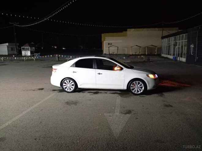 Kia Cerato 2010, 209,000 km - 2.0 л - Gəncə