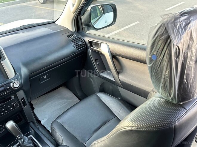 Toyota Land Cruiser Prado 2012, 156,000 km - 2.7 л - Bakı