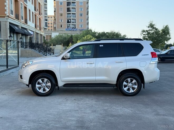 Toyota Land Cruiser Prado 2012, 156,000 km - 2.7 л - Bakı